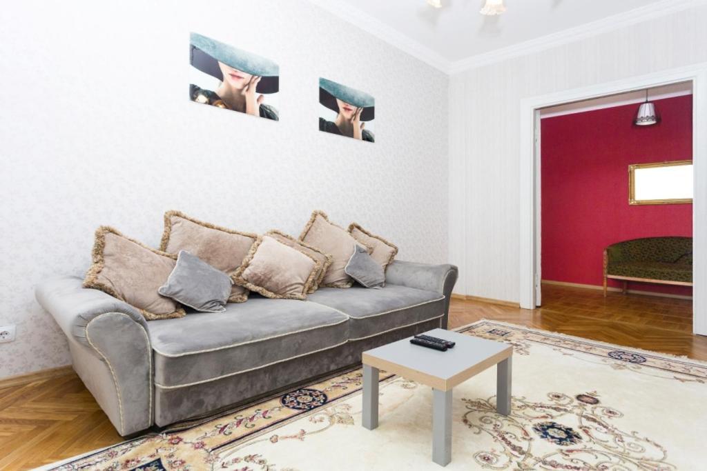 Apartment Lenina 3 민스크 외부 사진